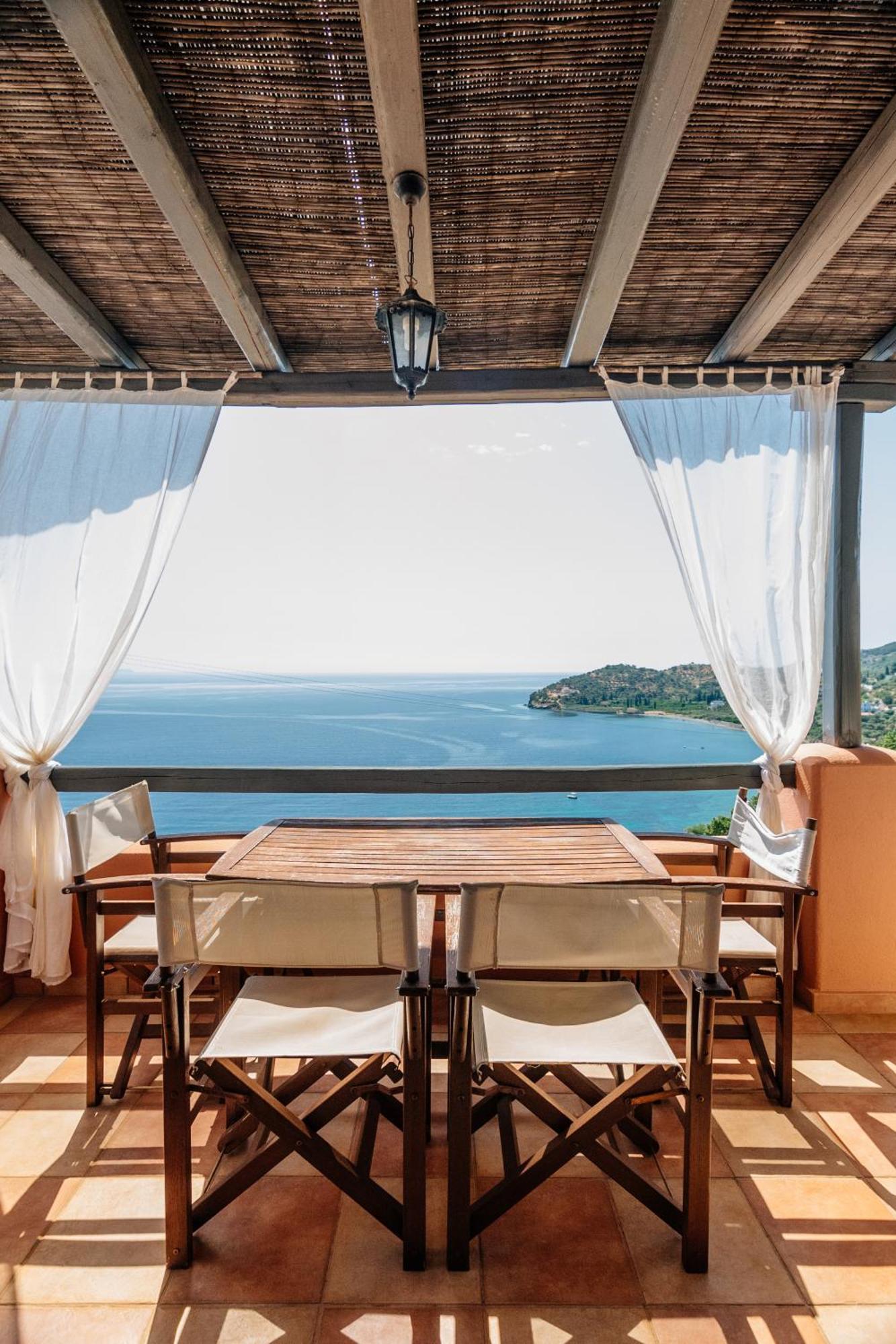Apelon Tiritas Villas เลโอนีดีออน ภายนอก รูปภาพ