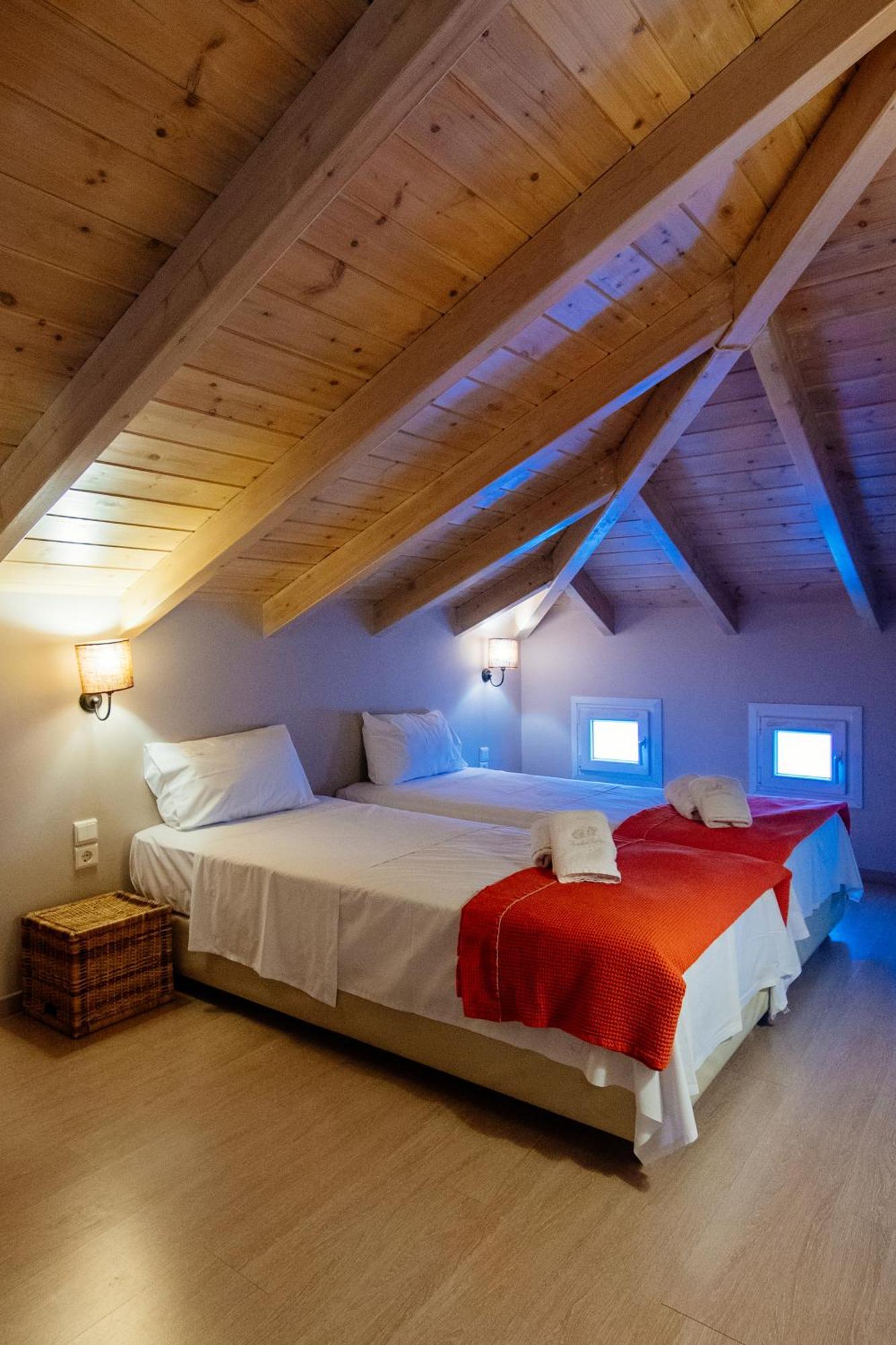 Apelon Tiritas Villas เลโอนีดีออน ภายนอก รูปภาพ