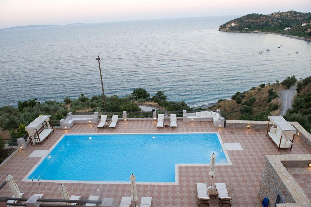 Apelon Tiritas Villas เลโอนีดีออน ภายนอก รูปภาพ